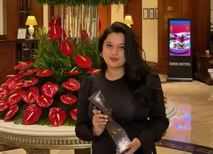 Sarah Hussain
